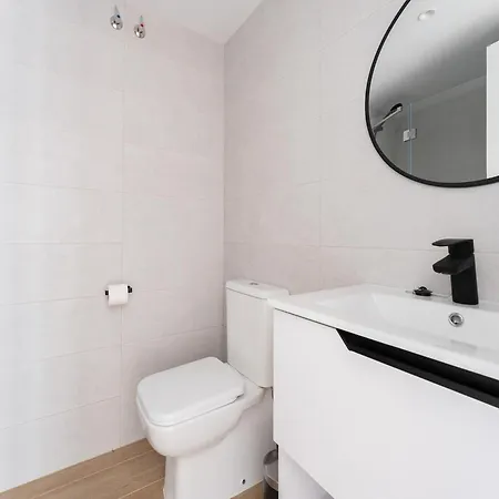 Boutique Apartment In Faro'S Fuengirola Apartment *
